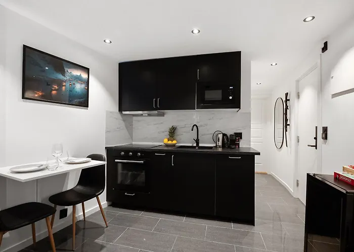 Apartment Renovated 2024 - Viking Inspired - Behind Bryggen